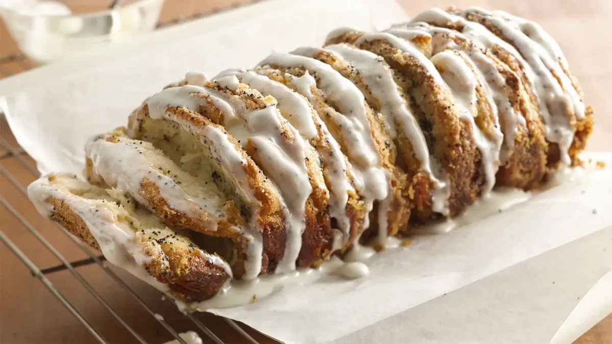 Lemon Poppyseed Pull-Apart Bread