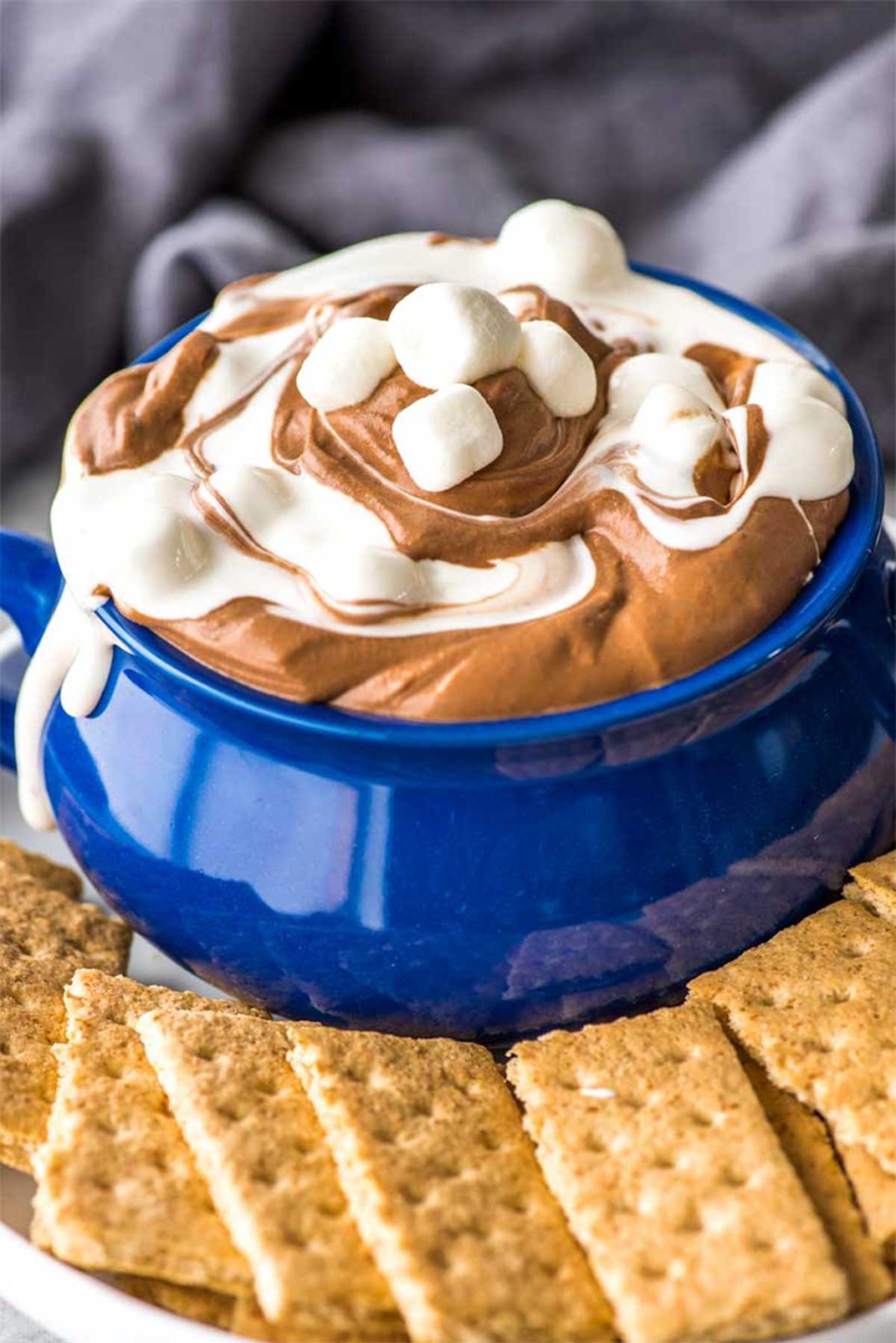 Fluffy S’mores Dip